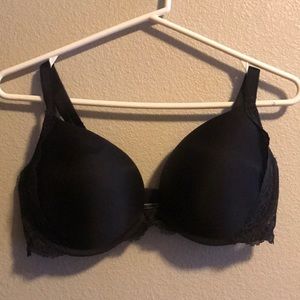 NWOT Victoria Secrete Push Up Bra